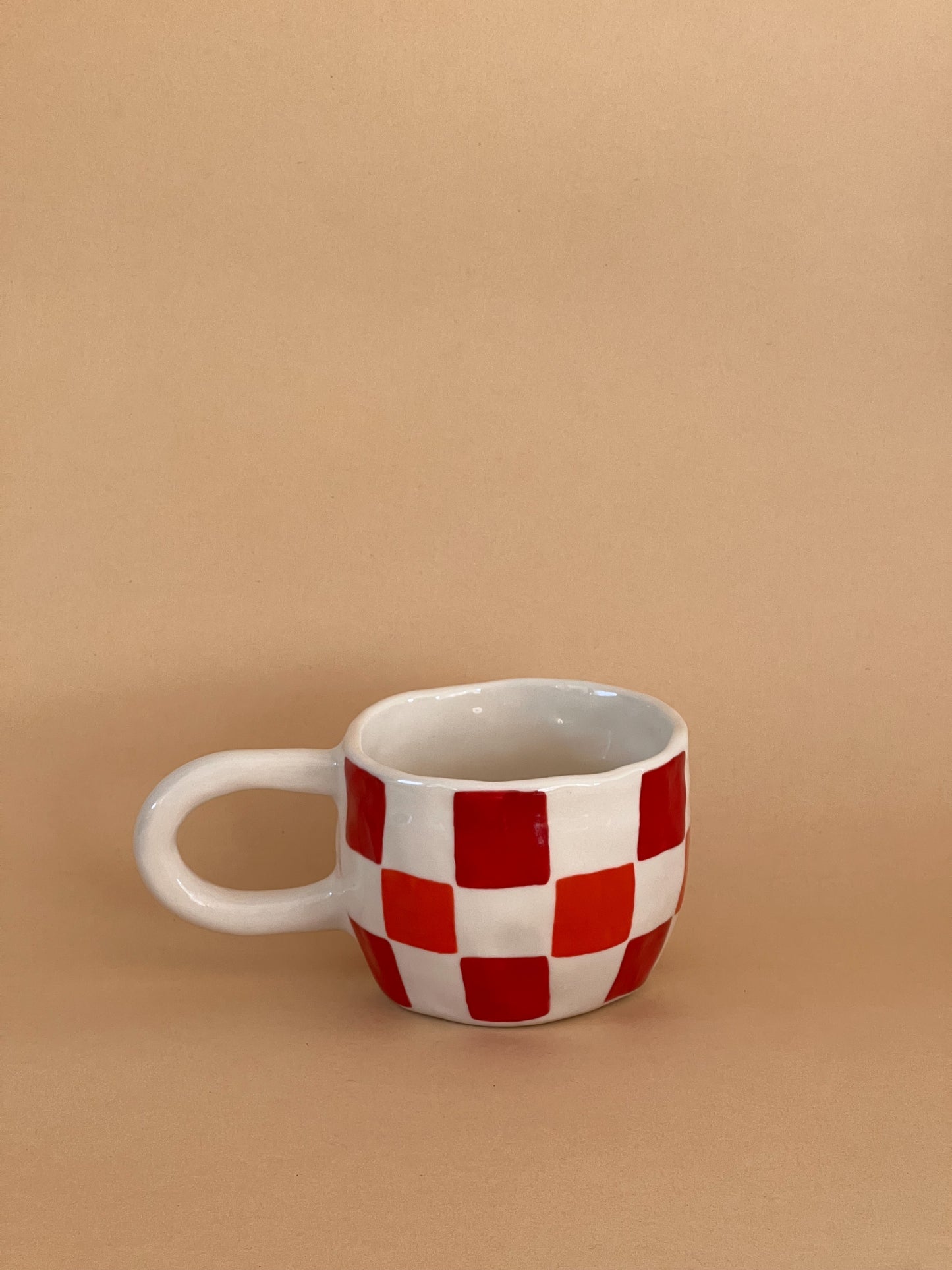 red check mug